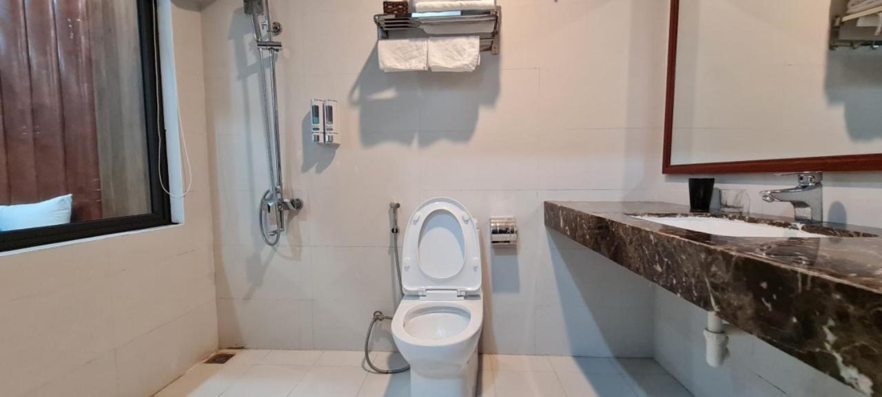 Thai Binh Hotel Ba Be Ngoại thất bức ảnh